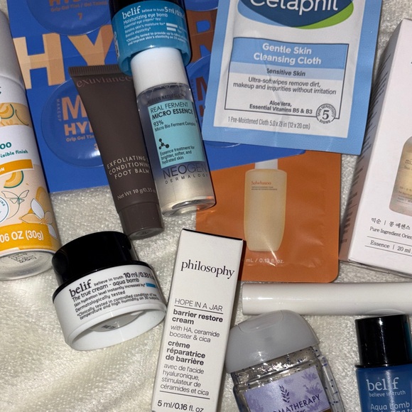 Lancome and More: Skincare and Makeup Collection - Picture 7 of 7